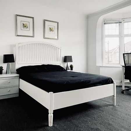 Cozy Private Rooms In Homestay Ilford Luaran gambar